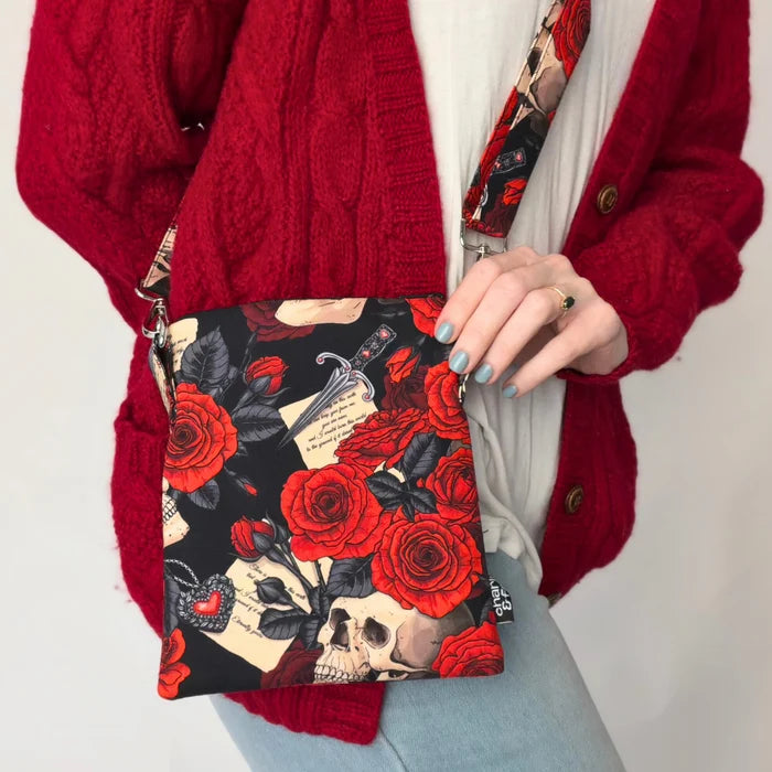 Dark Romance crossbody sleeve
