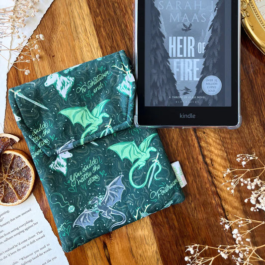 Throne of Glass Padded E-reader Sleeve (Wide Size Kindle Oasis/Kobo Libra)